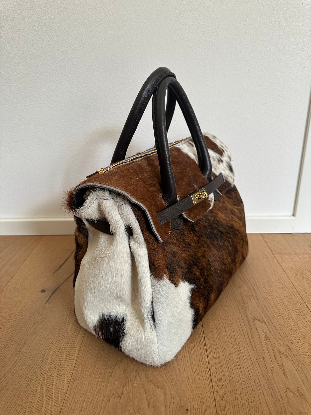 CHARLOTTE LARGE cavallino- con tracolla