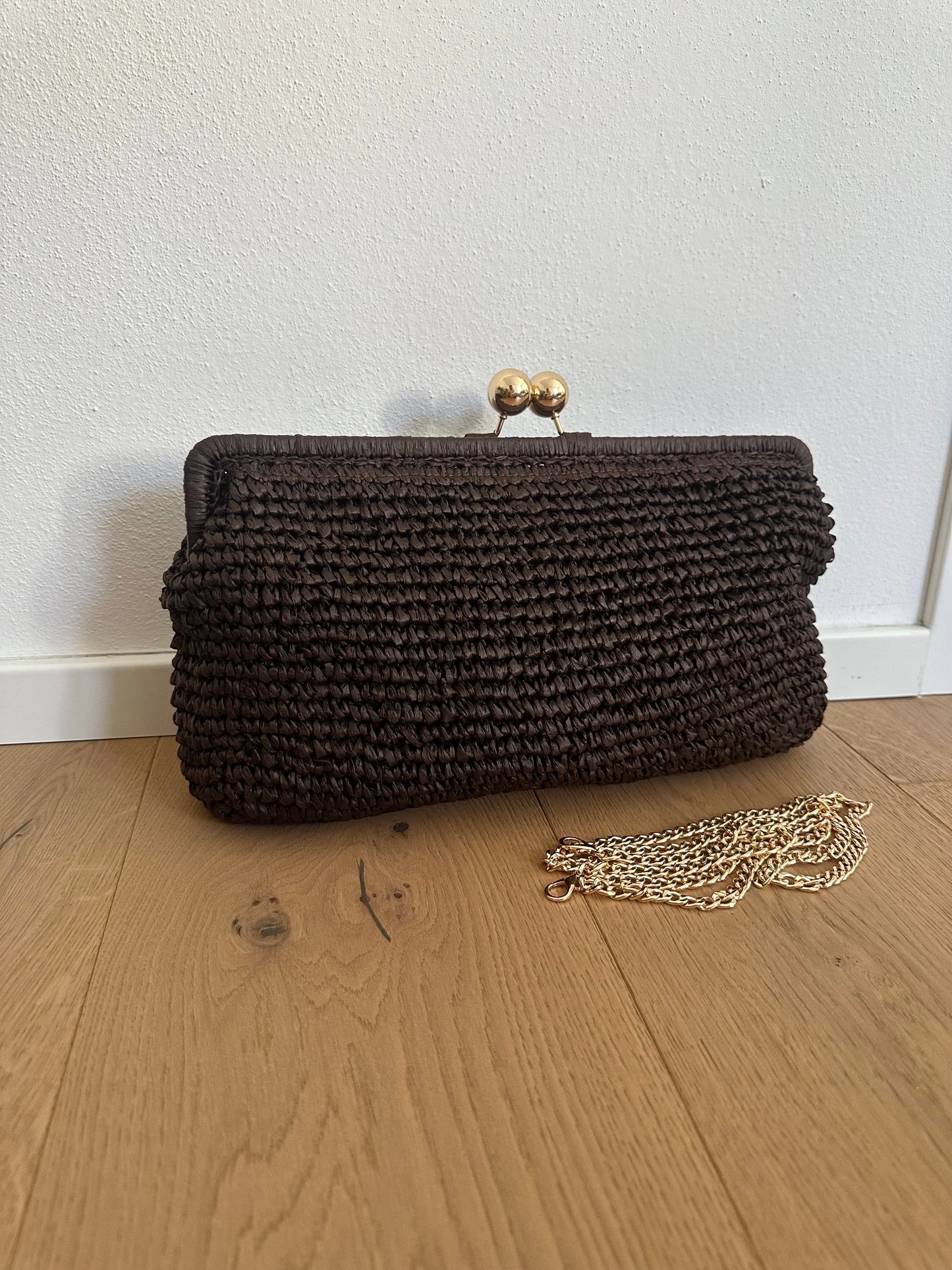 MIYA - Pochette in Rafia