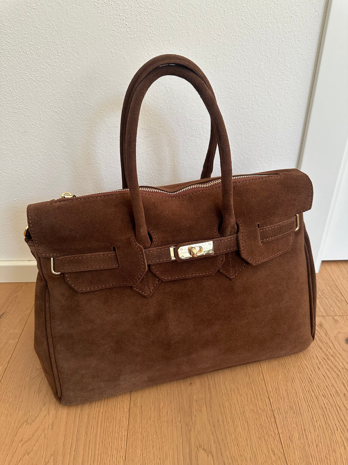 CHARLOTTE LARGE suede- con tracolla