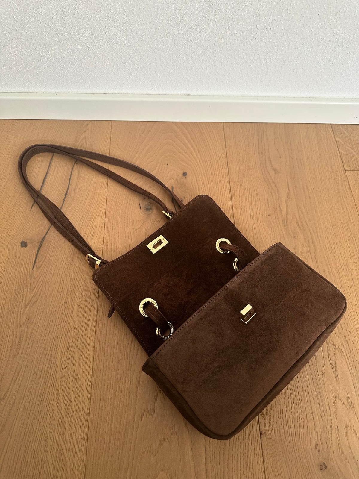 BLANCA- borsa a spalla camoscio