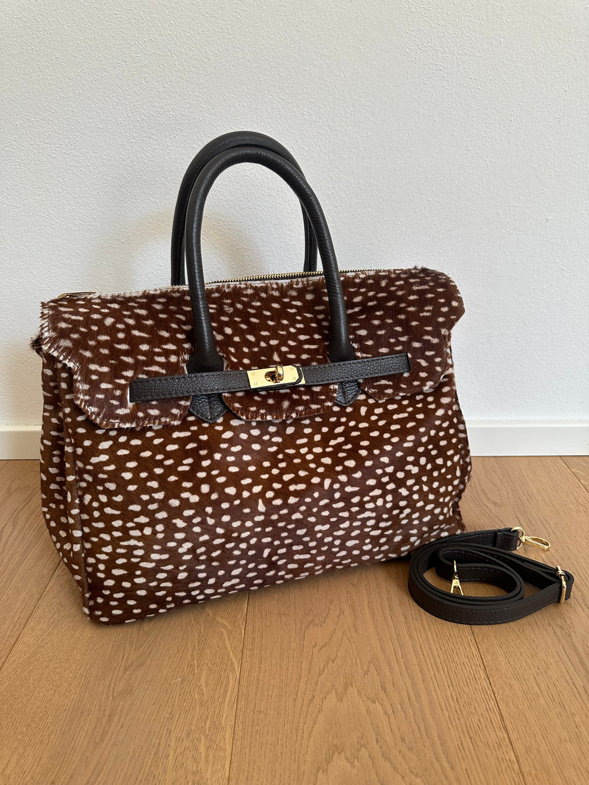 CHARLOTTE LARGE cavallino- con tracolla