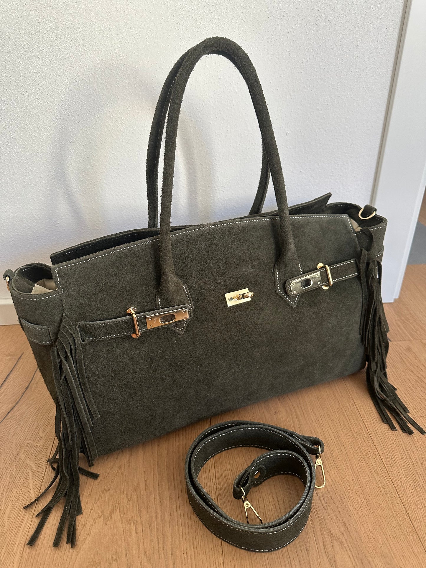 RUGA - suede fringes