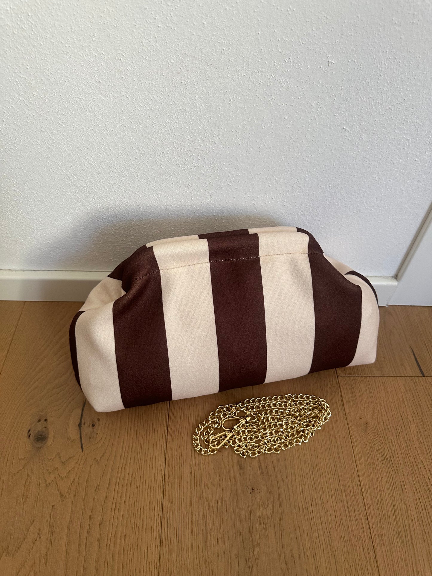 POCHETTE a righe- tracolla a catena