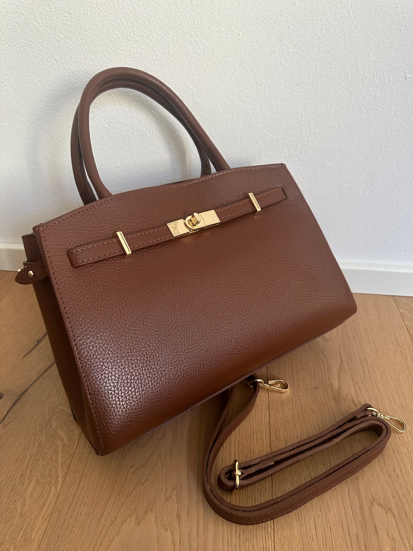 AMELIA medium- Vera pelle