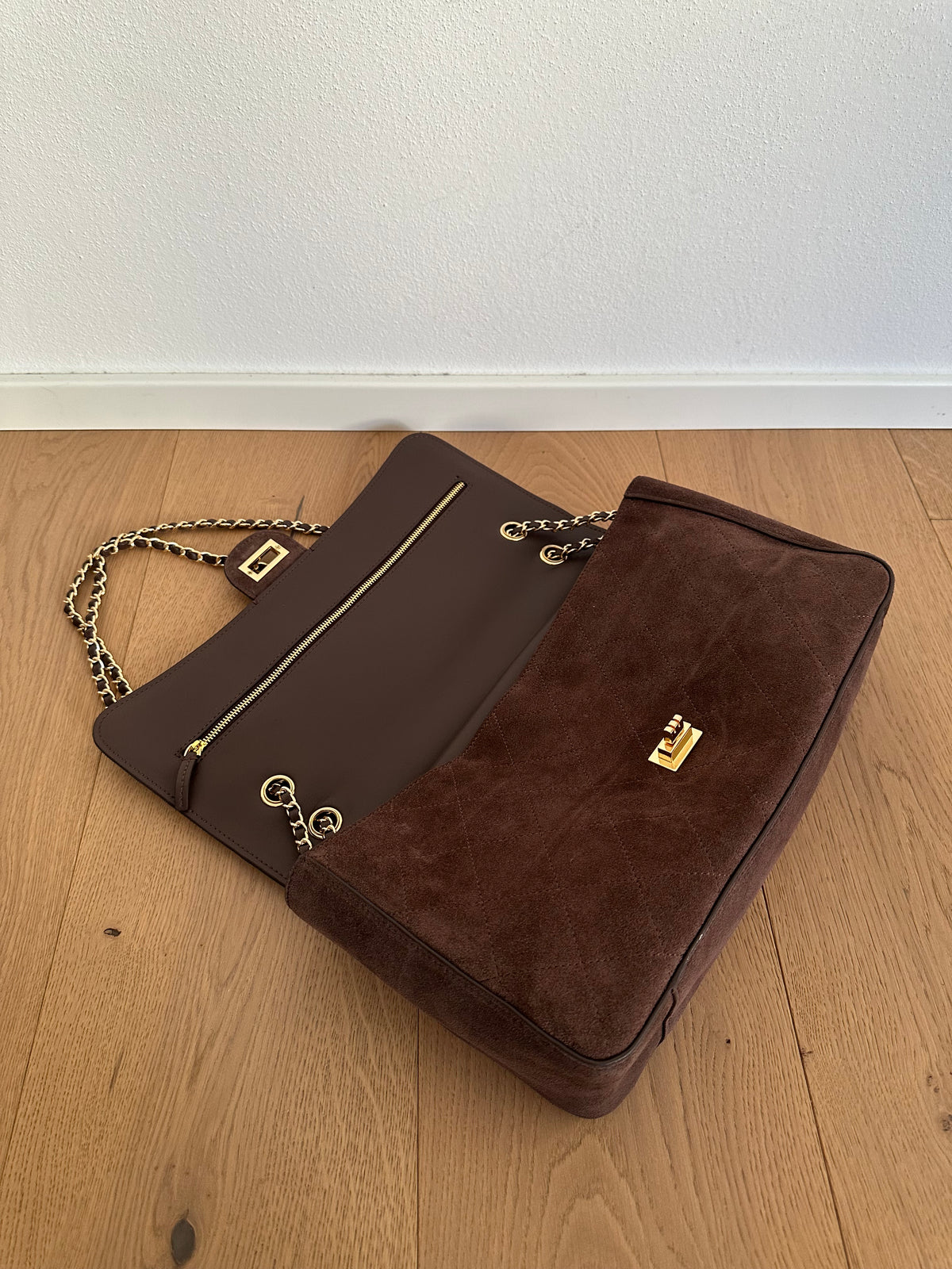IRINA- borsa con tracolla a catena