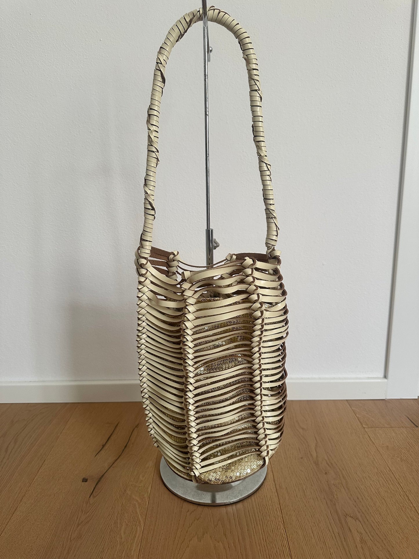 BRIANA PREMIUM- pelle intrecciata