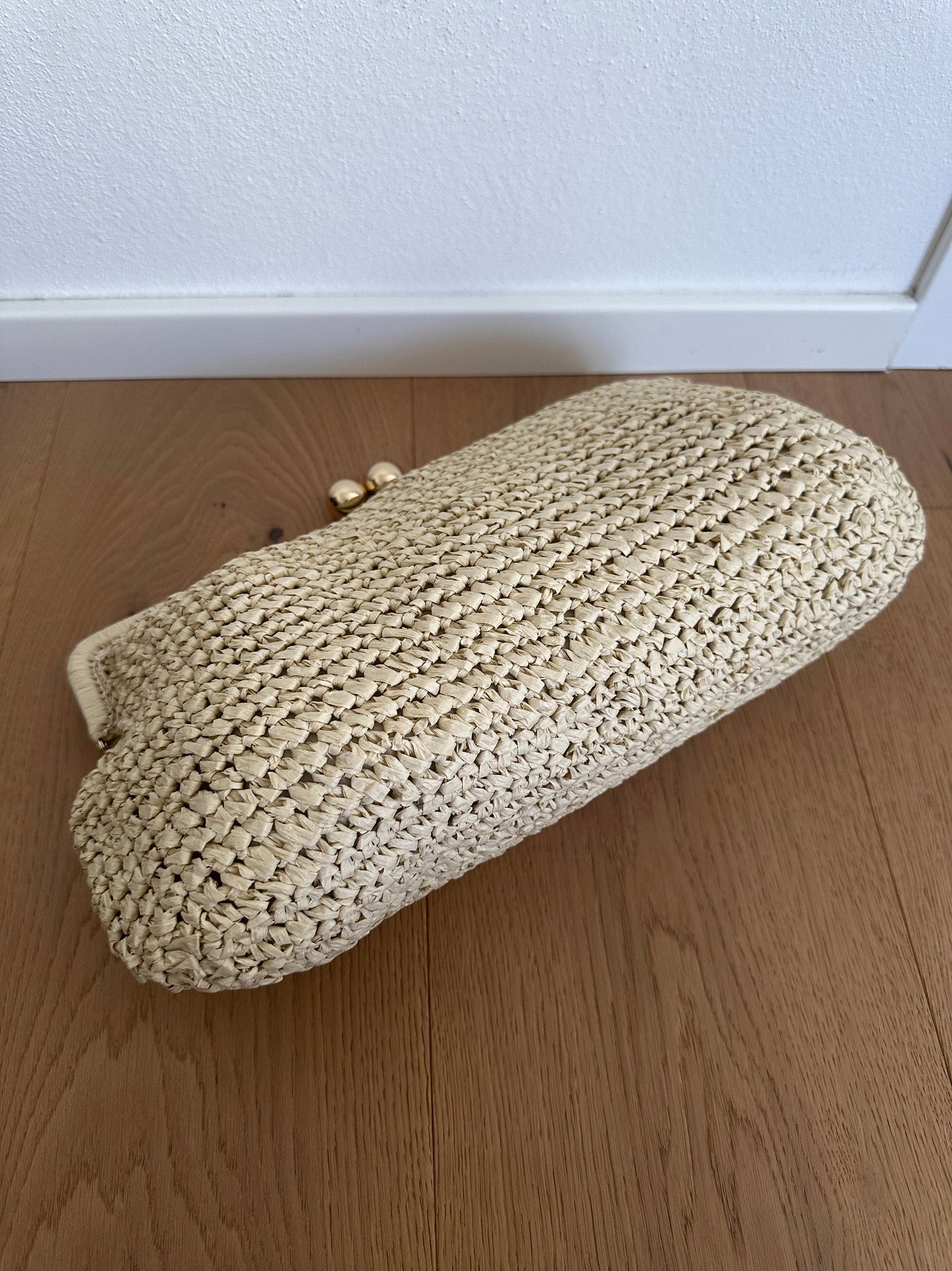 MIYA - Pochette in Rafia