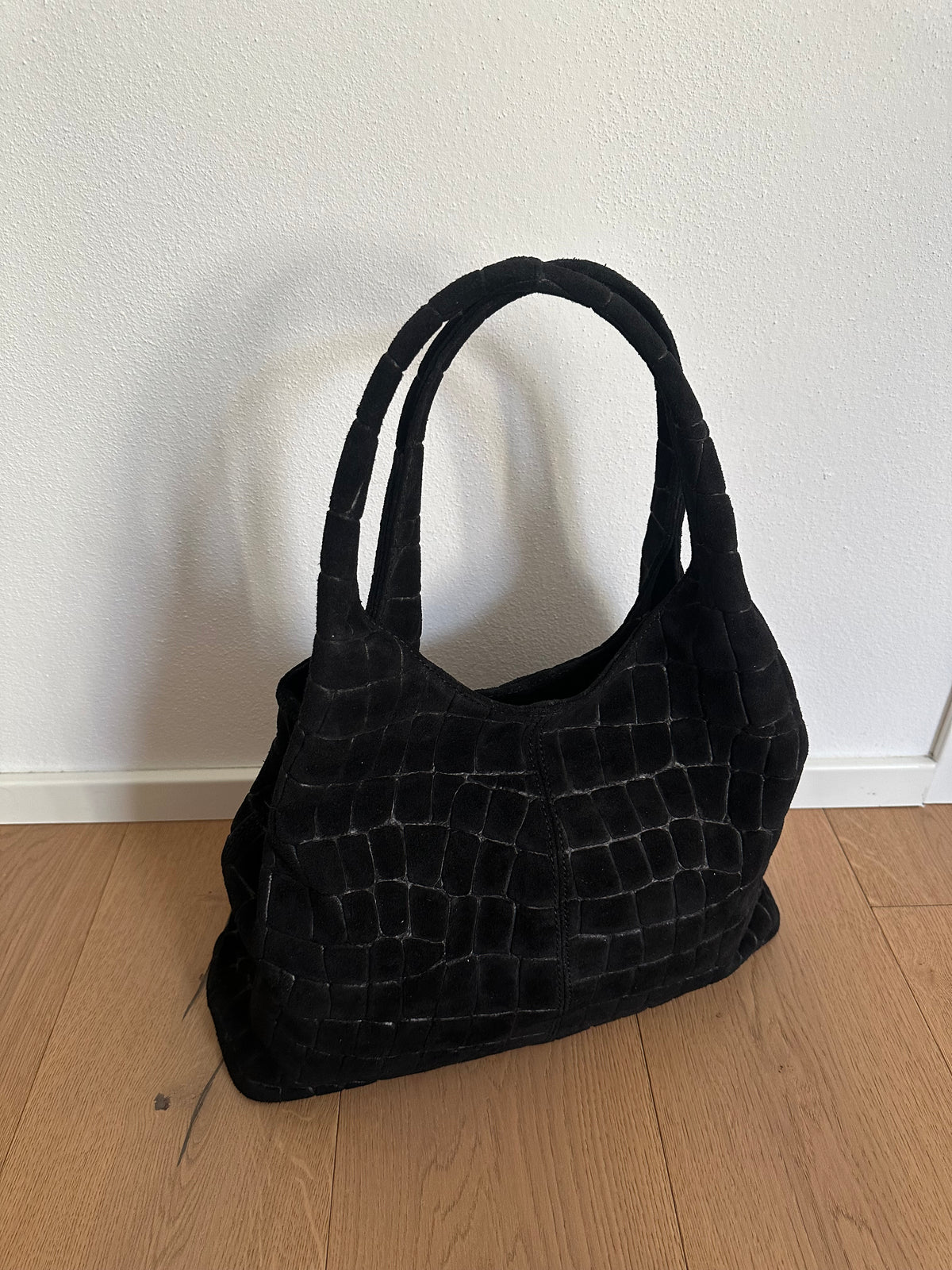 THEA - suede stampa coccodrillo