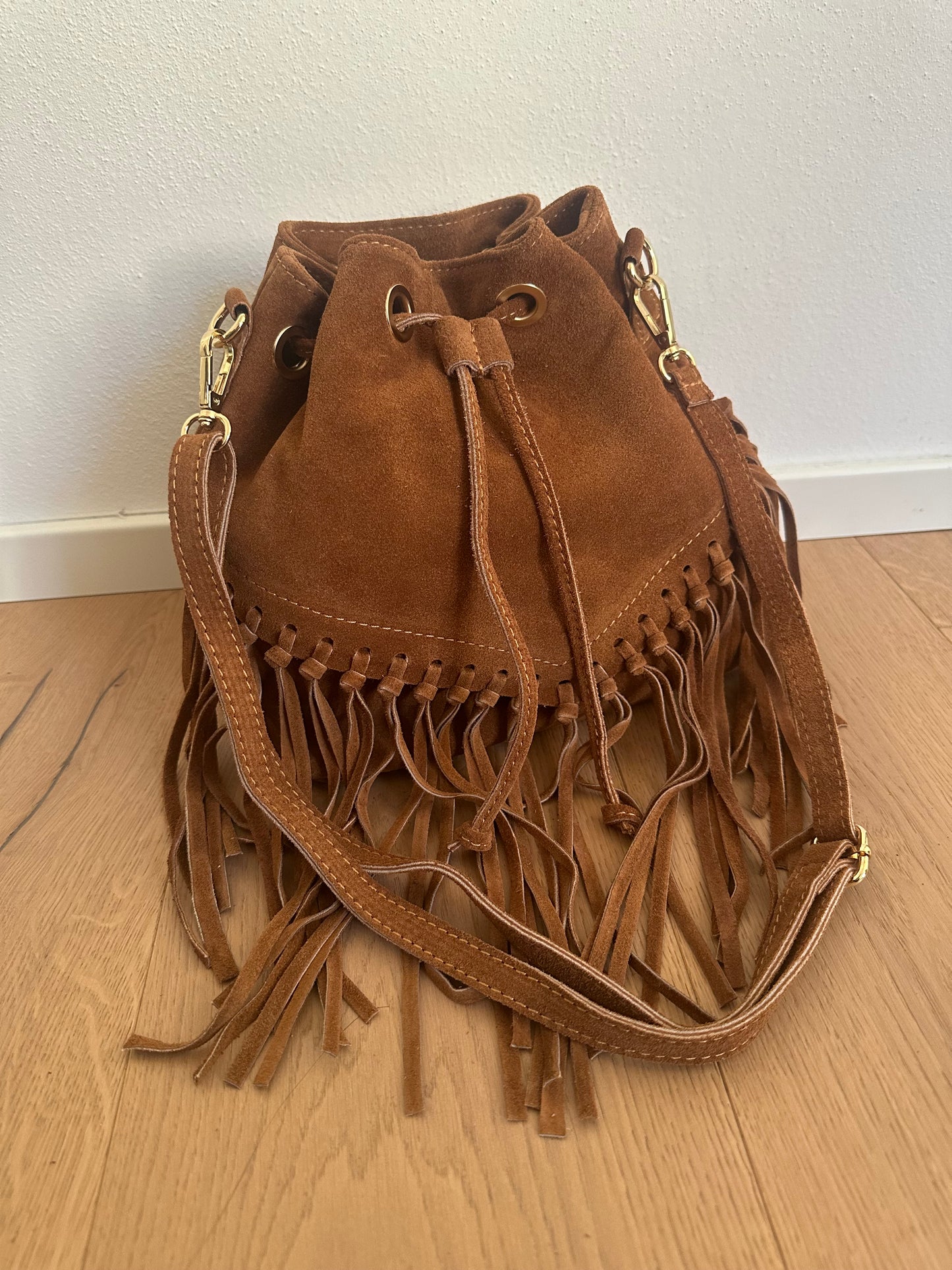 Wildleder-Beuteltasche – Fransen