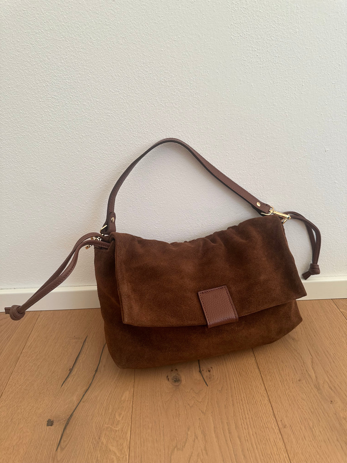 MIKA LARGE camoscio- borsa doppia tracolla