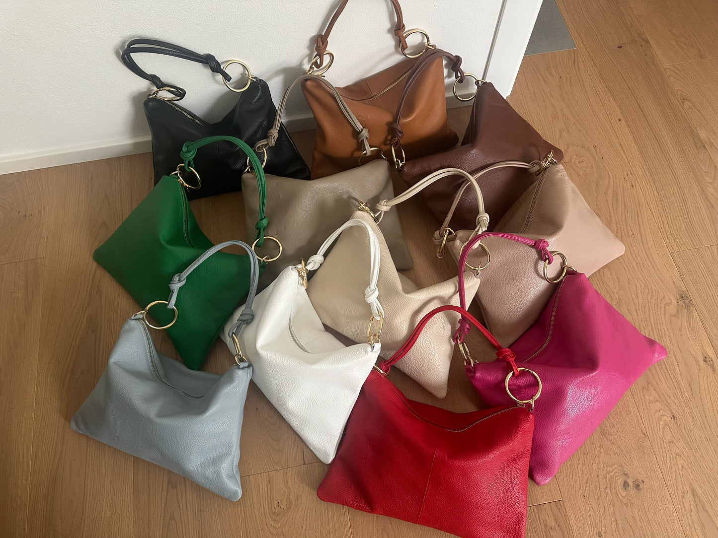 SAM - Real leather
