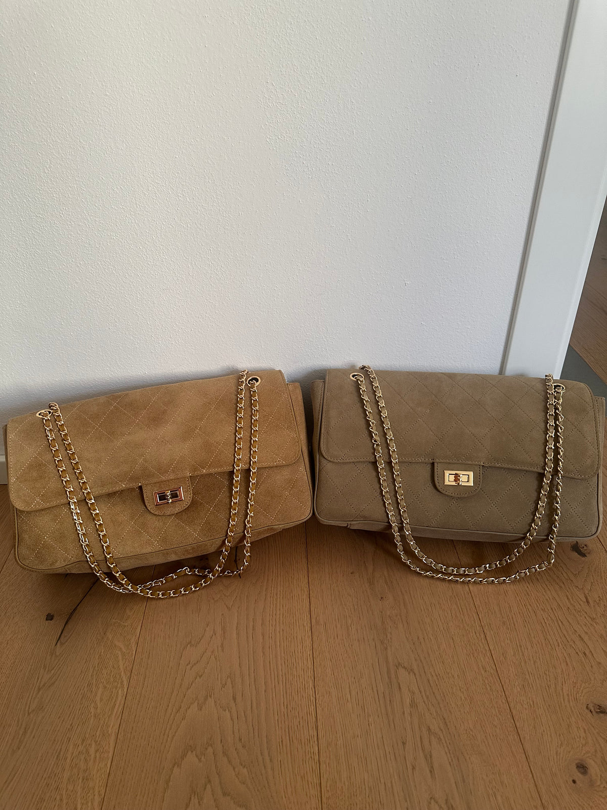 IRINA- borsa con tracolla a catena