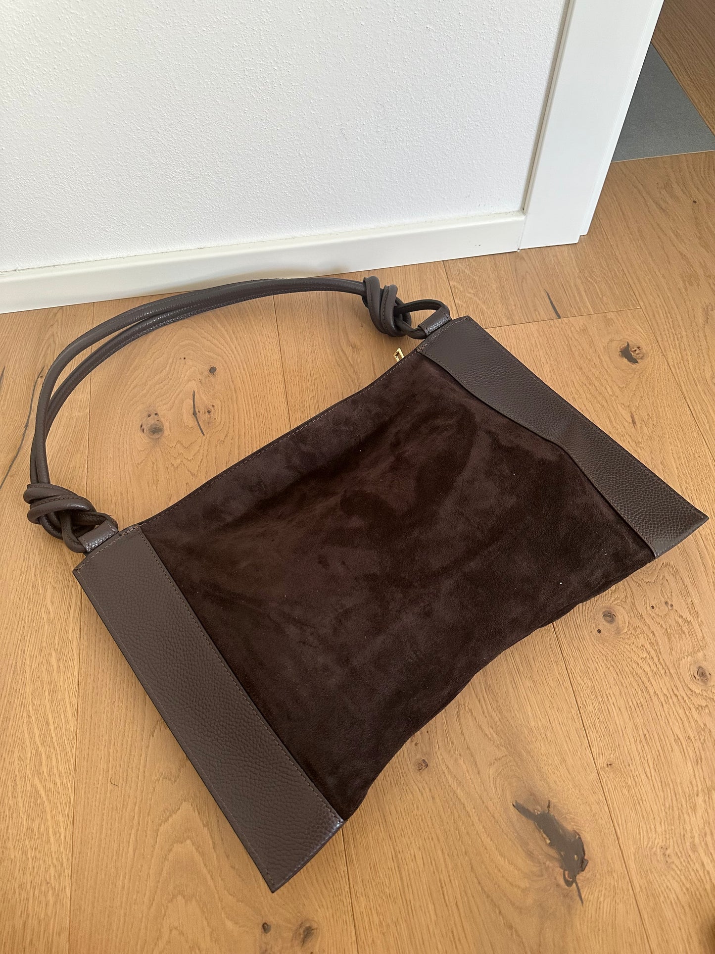 MAXI SAM - suede