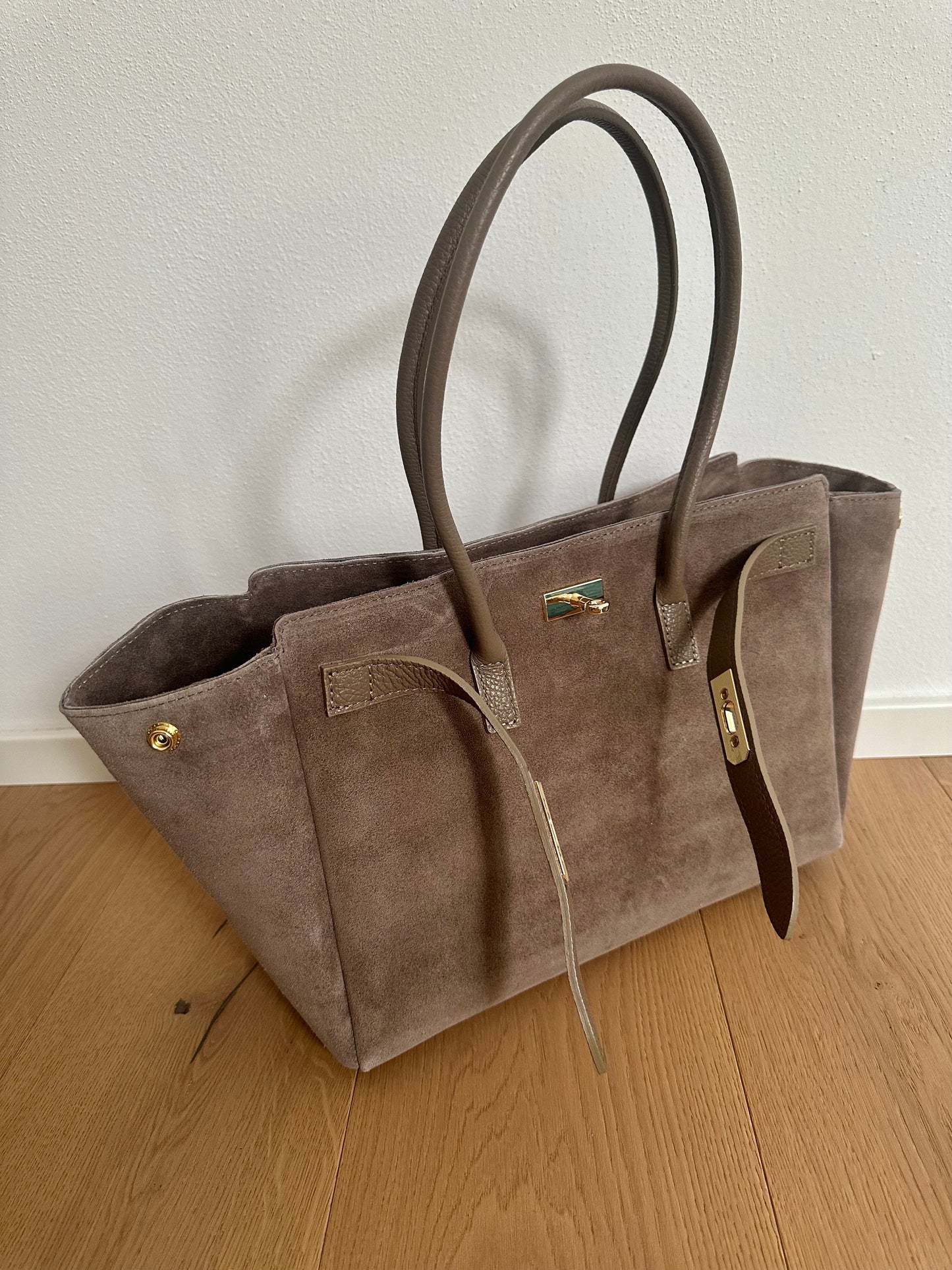 MARY suede- shoulder bag