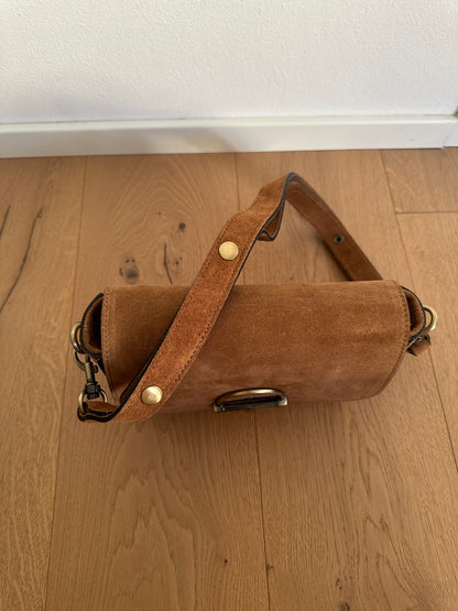 COWY suede- crossbody