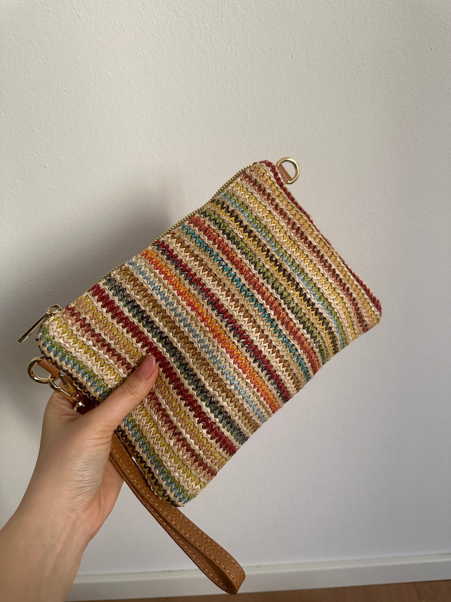 POCHETTE RAINBOW - rafia