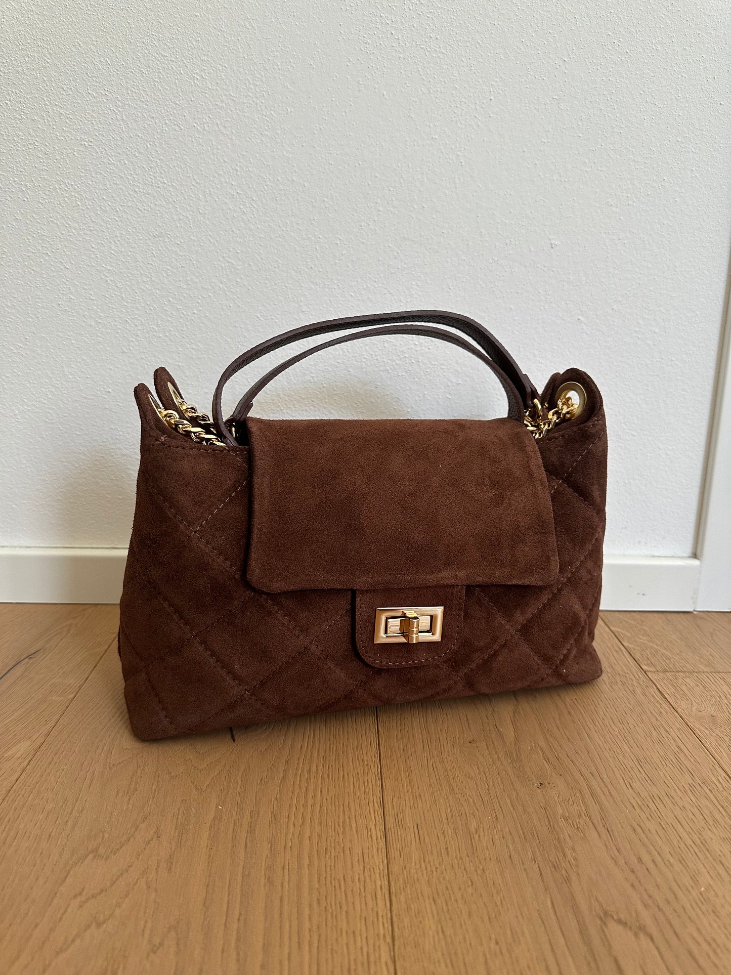 SYDNEY- camoscio