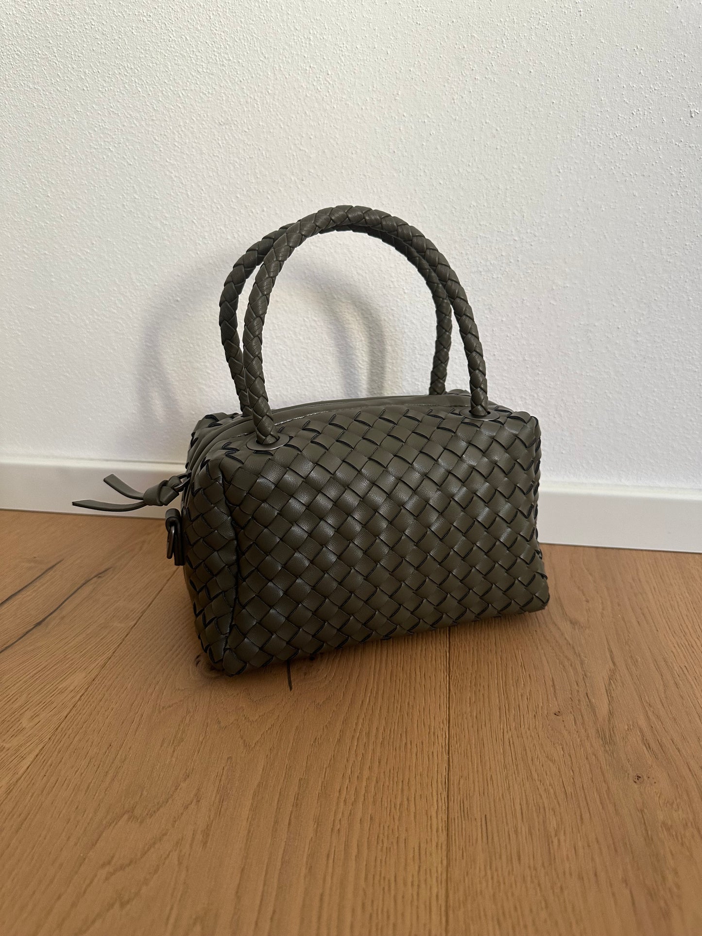 LUDMILLA- bauletto intrecciato