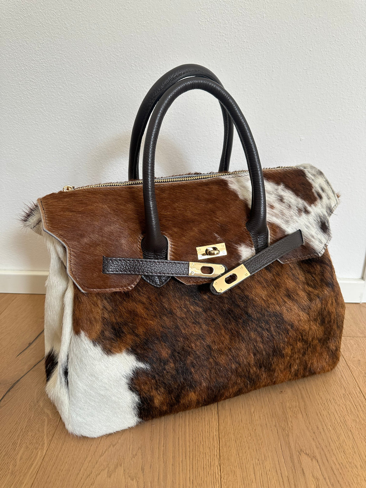 CHARLOTTE LARGE cavallino- con tracolla