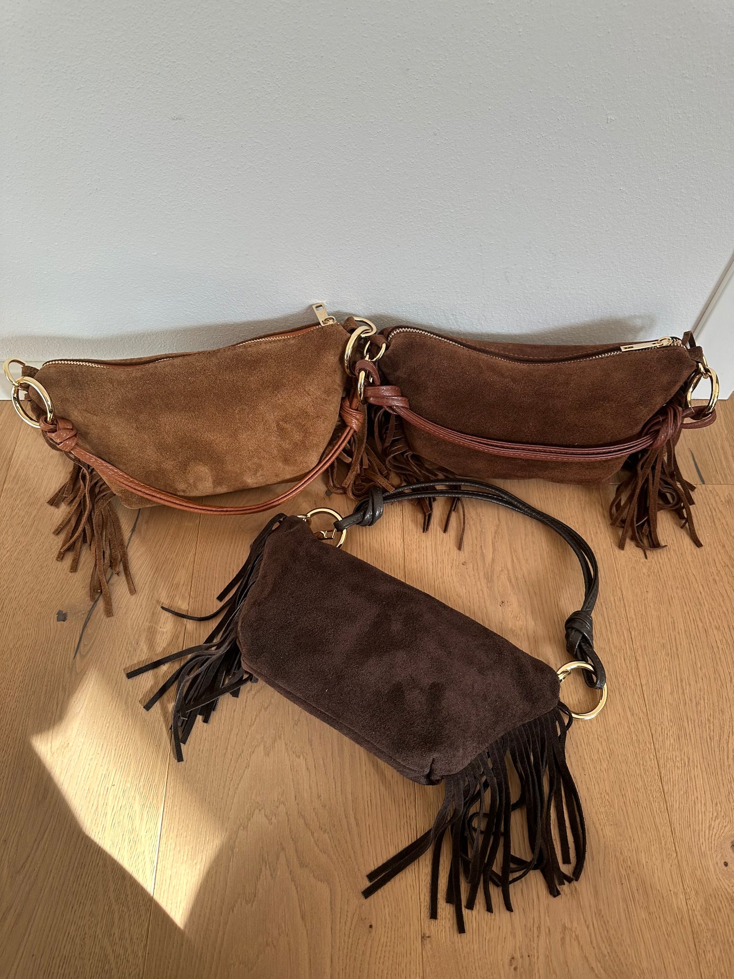 MUSA- suede e frange