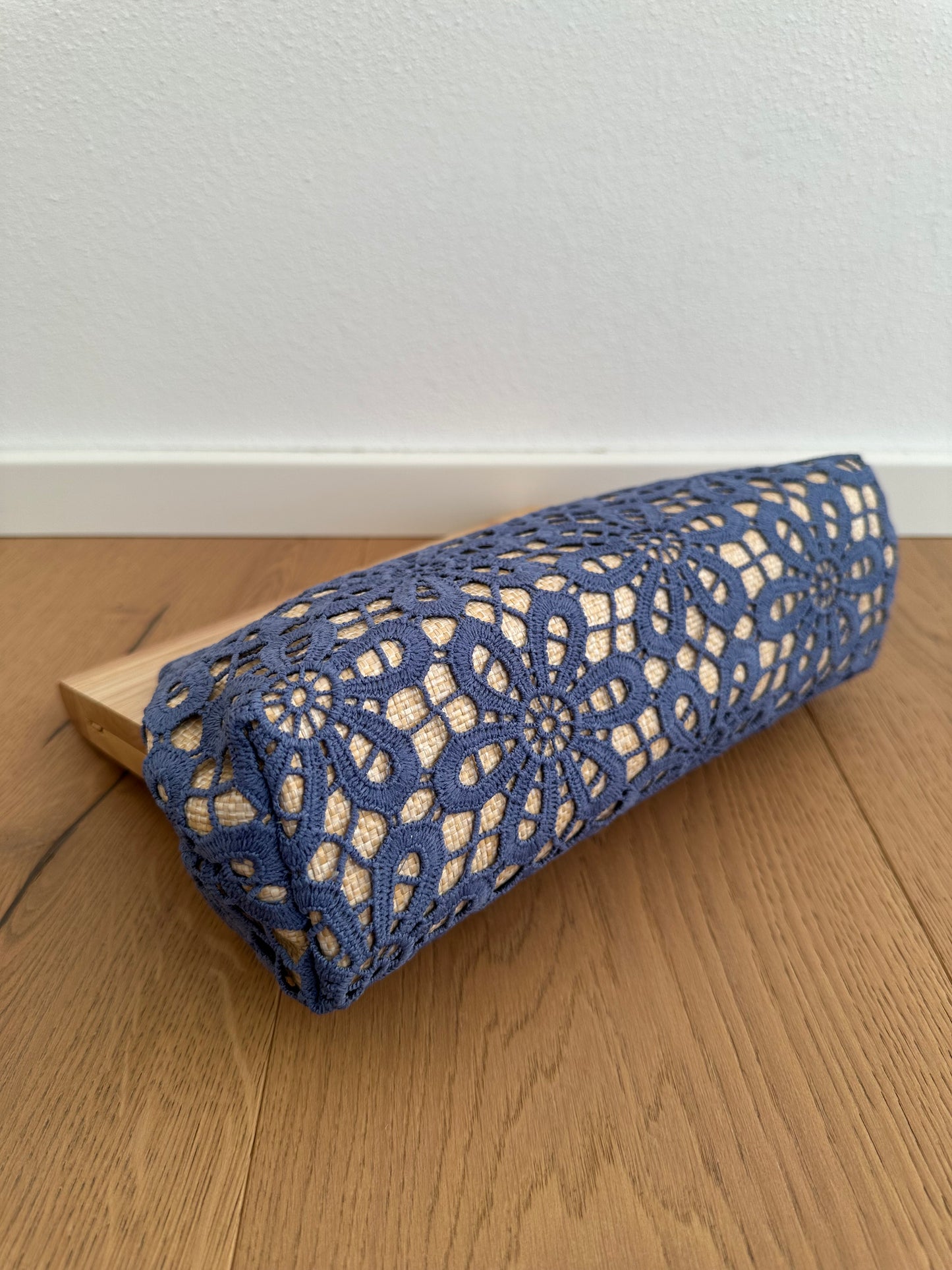 TINA clutch - rafia e legno