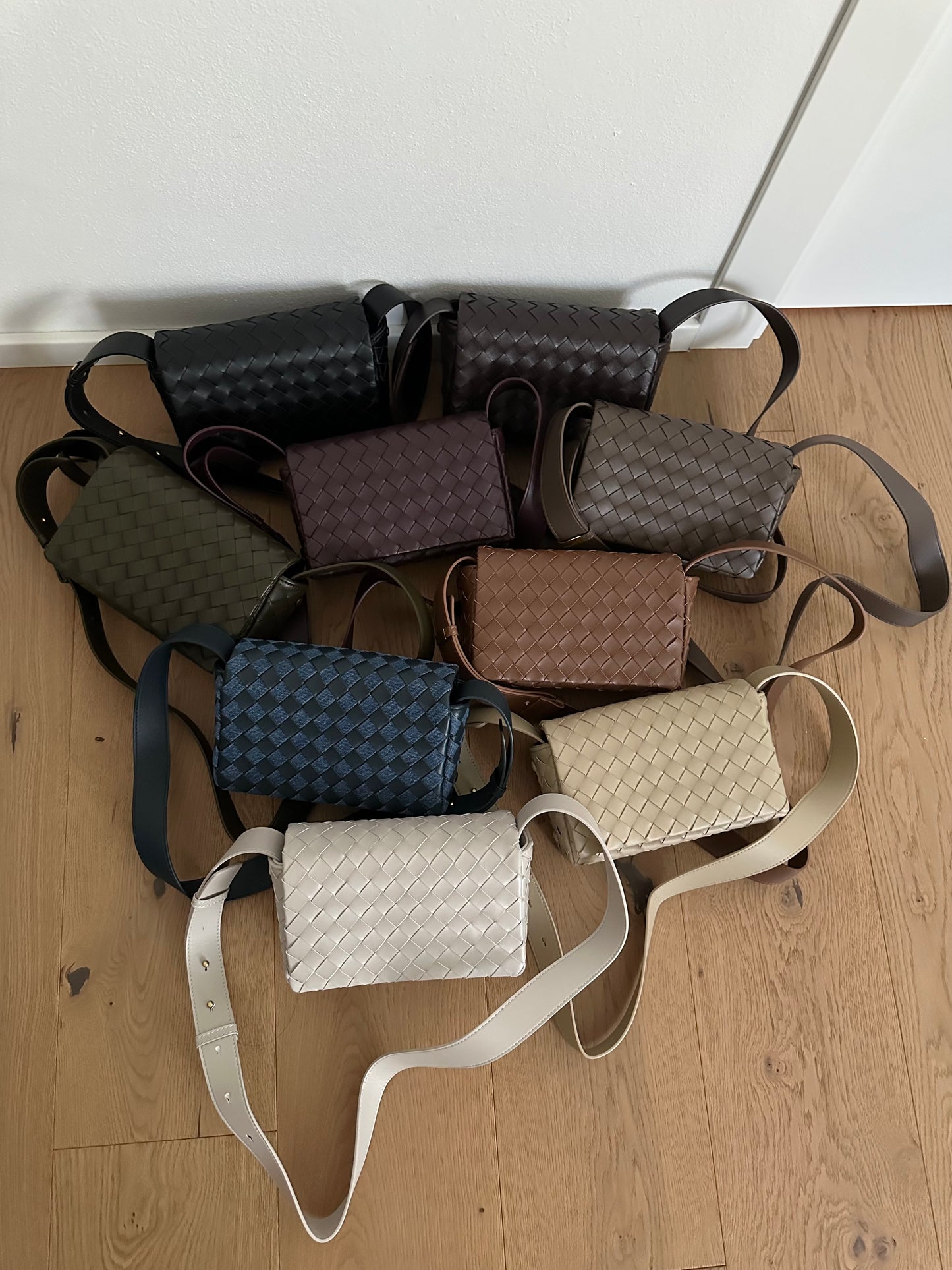 BENNY- cassetta intrecciata