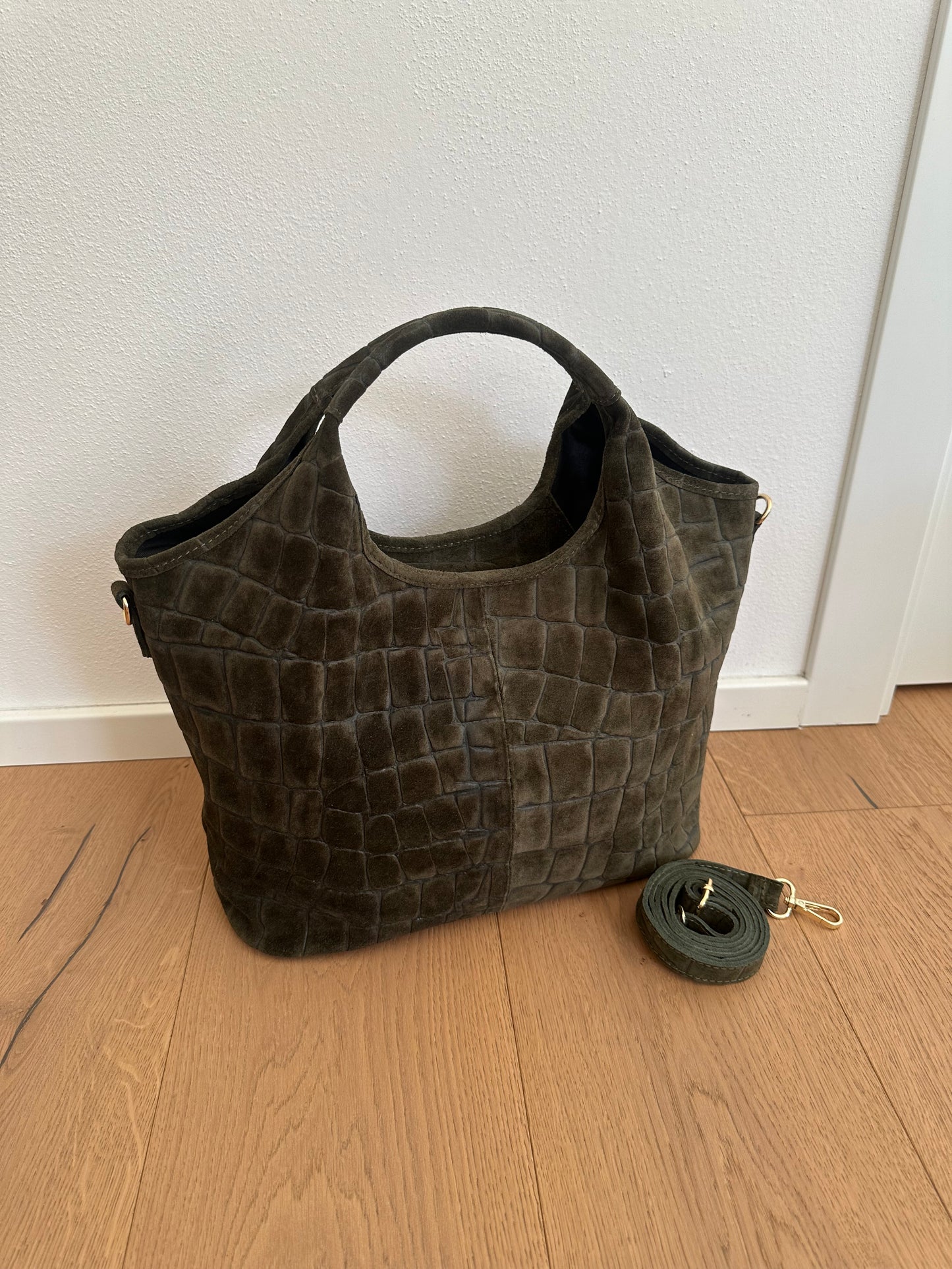 ESTELLE- suede coccodrillo