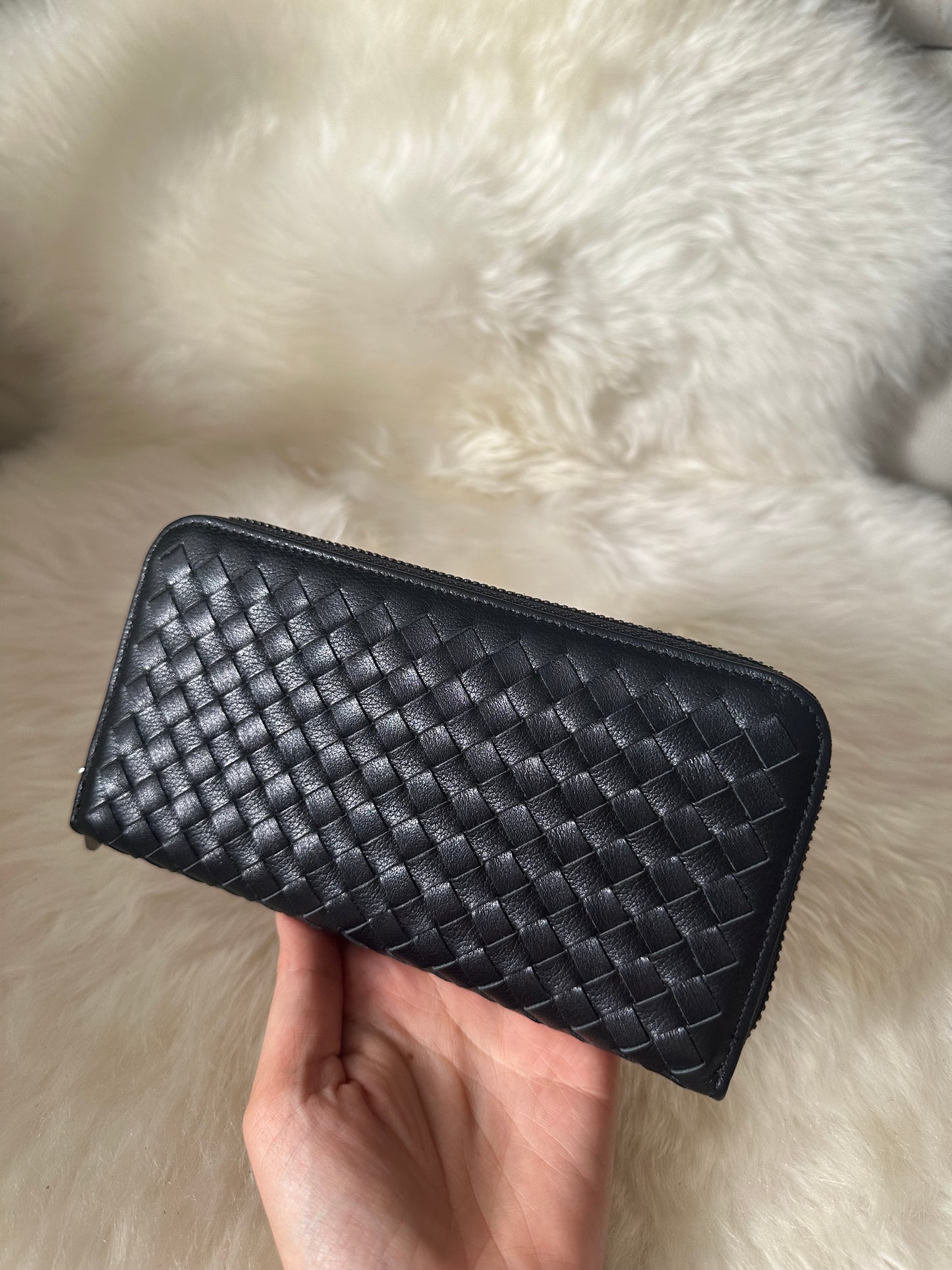 Woven Wallet- Medium