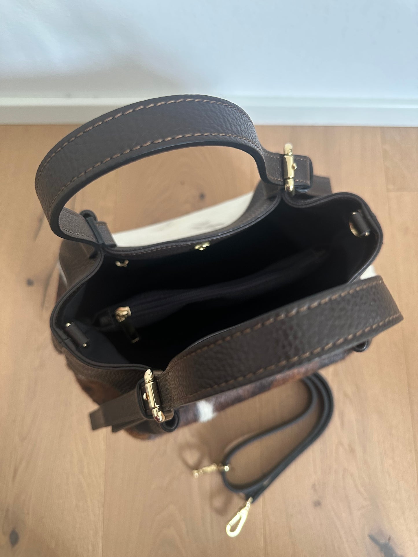 VANESSA- “cavallino”