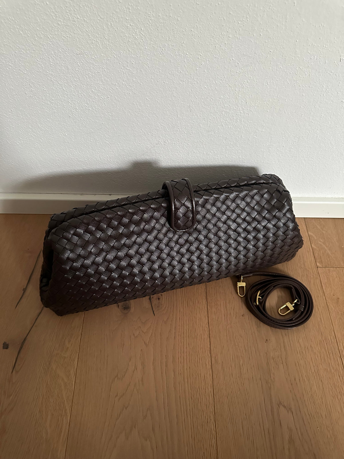 KALA maxi- pochette intrecciata