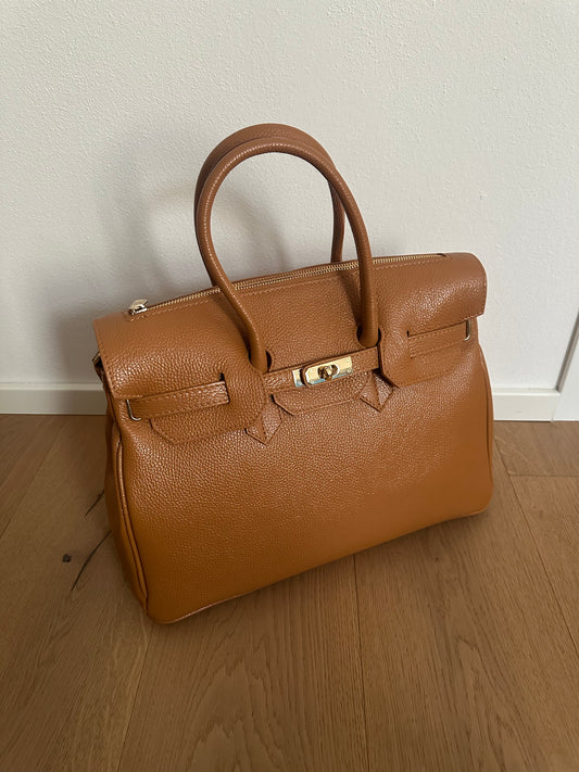 CHARLOTTE LARGE- vera pelle