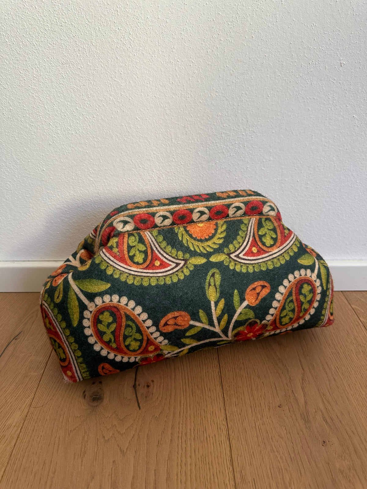 POCHETTE ETRA- tracolla a catena