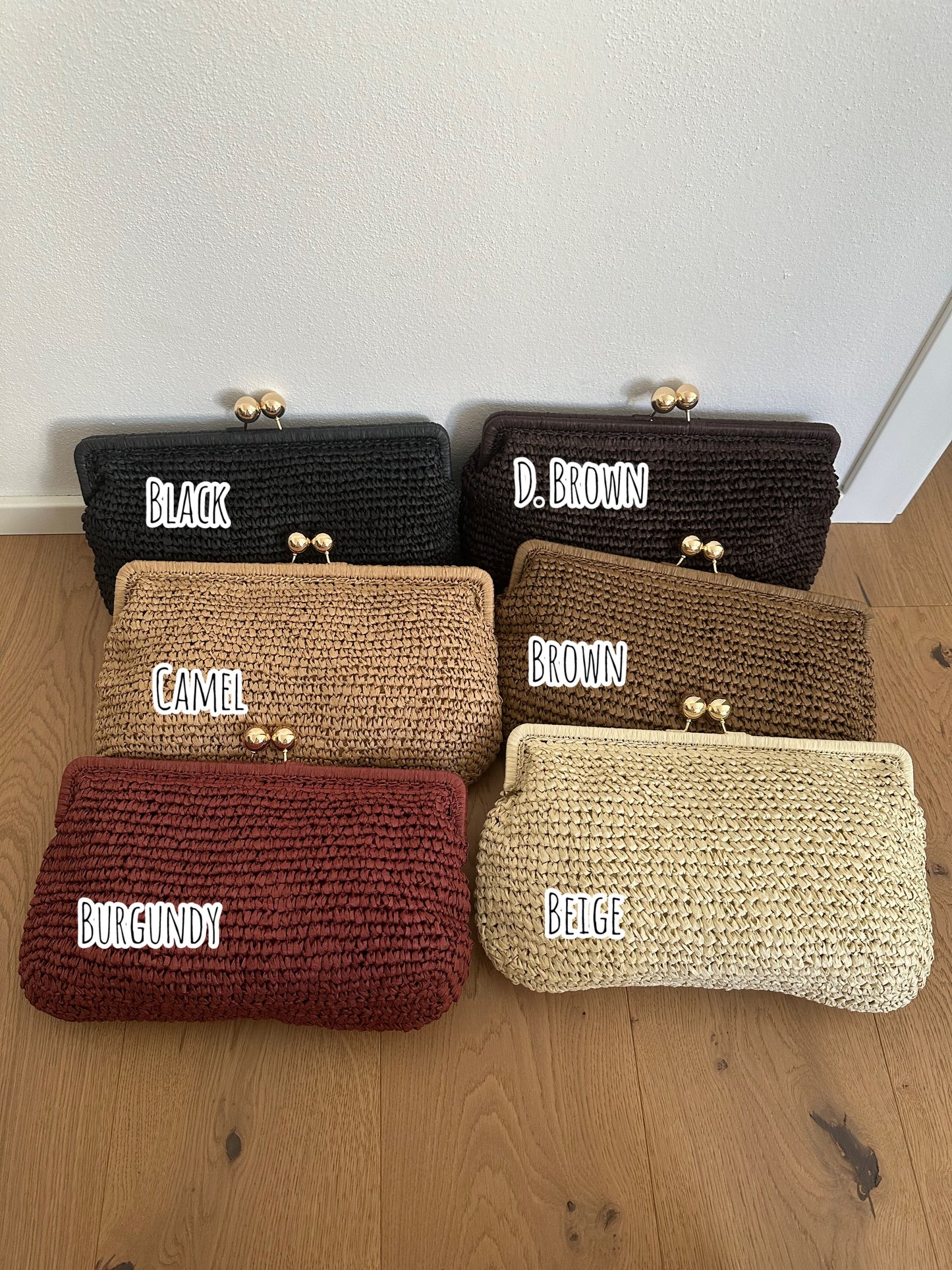 MIYA - Pochette in Rafia