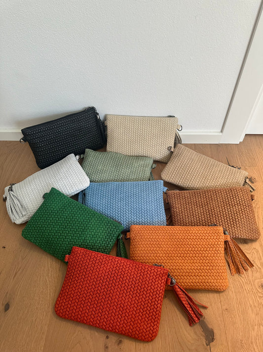 Handgefertigte Tasche aus echtem Leder