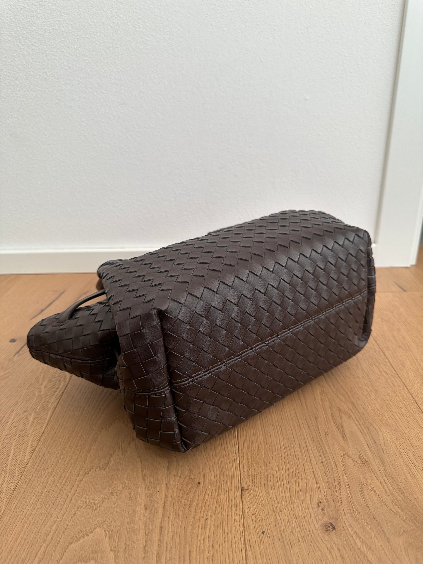 CAROL- woven shoulder bag