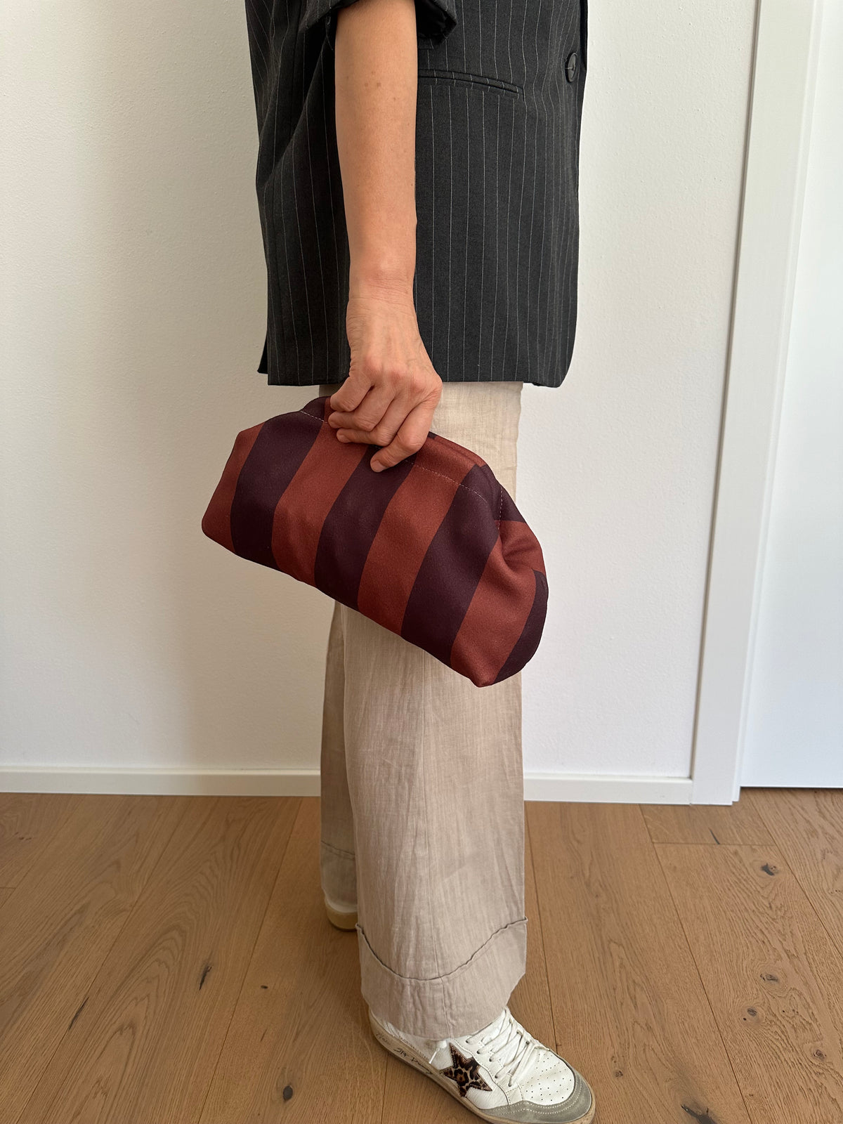 POCHETTE a righe- tracolla a catena