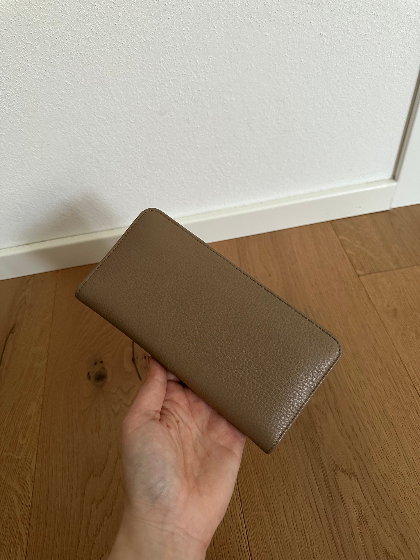 RUBY WALLET- medium
