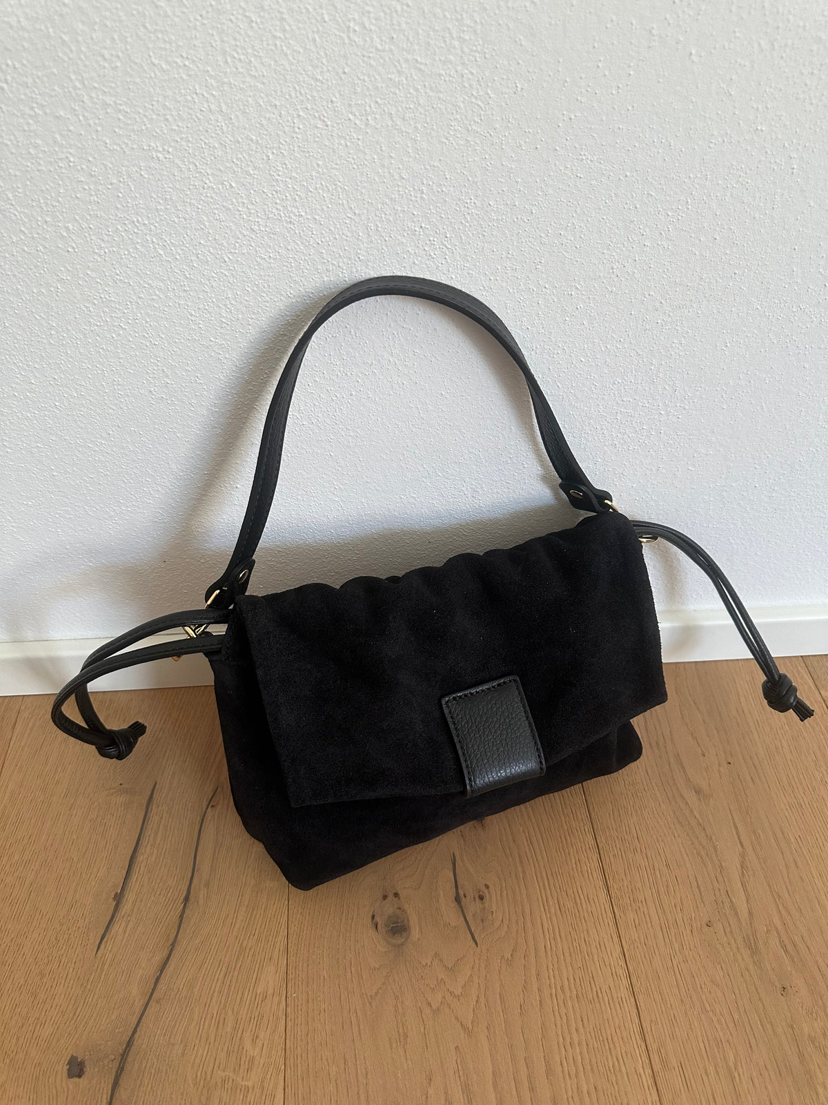 MIKA camoscio- borsa doppia tracolla