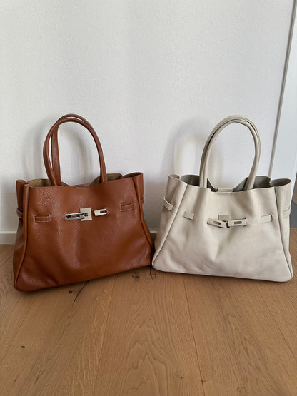 KARINA LARGE- vera pelle