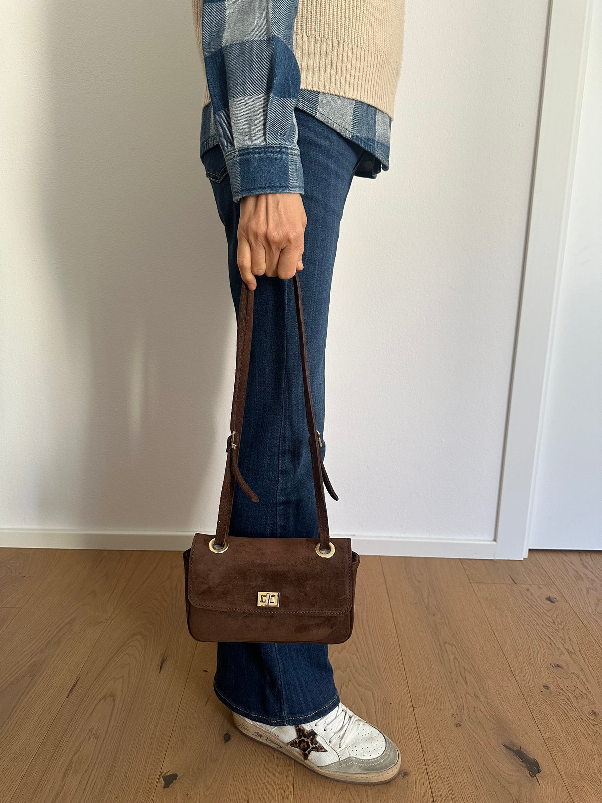 BLANCA- borsa a spalla camoscio