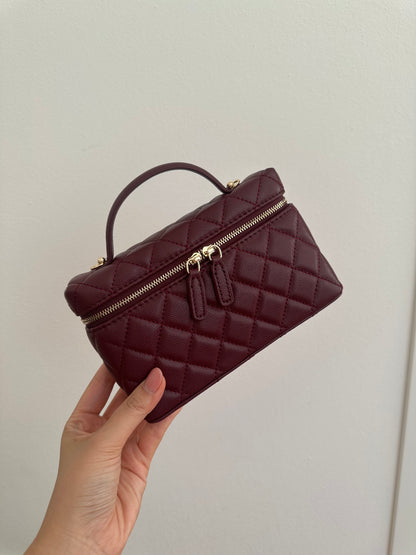 LUSY- vanity case con catena