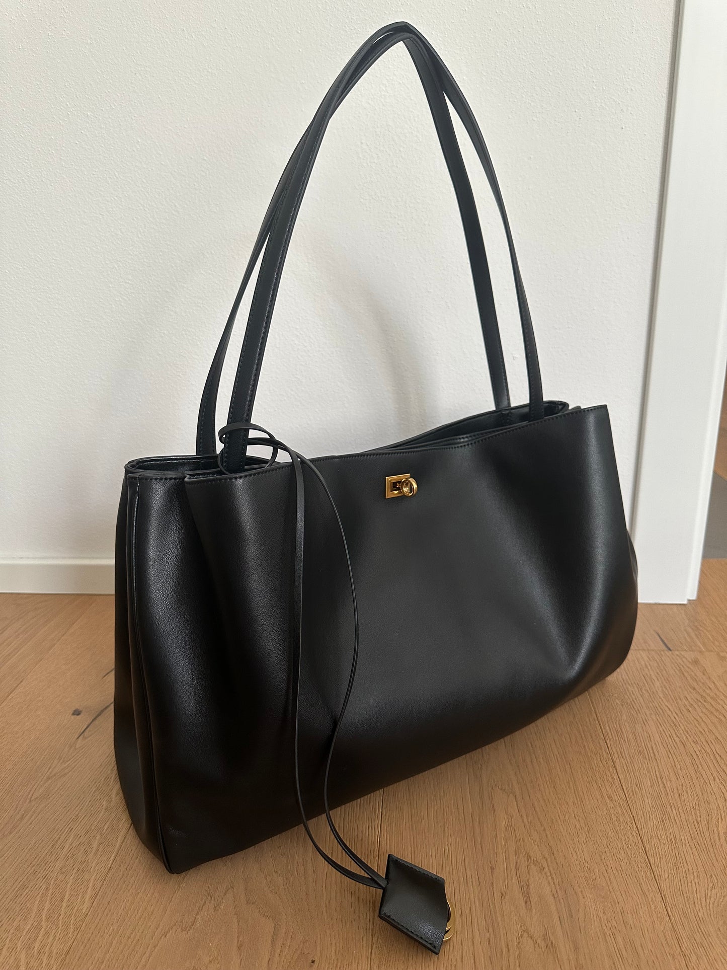 TAYLOR - maxi shoulder bag