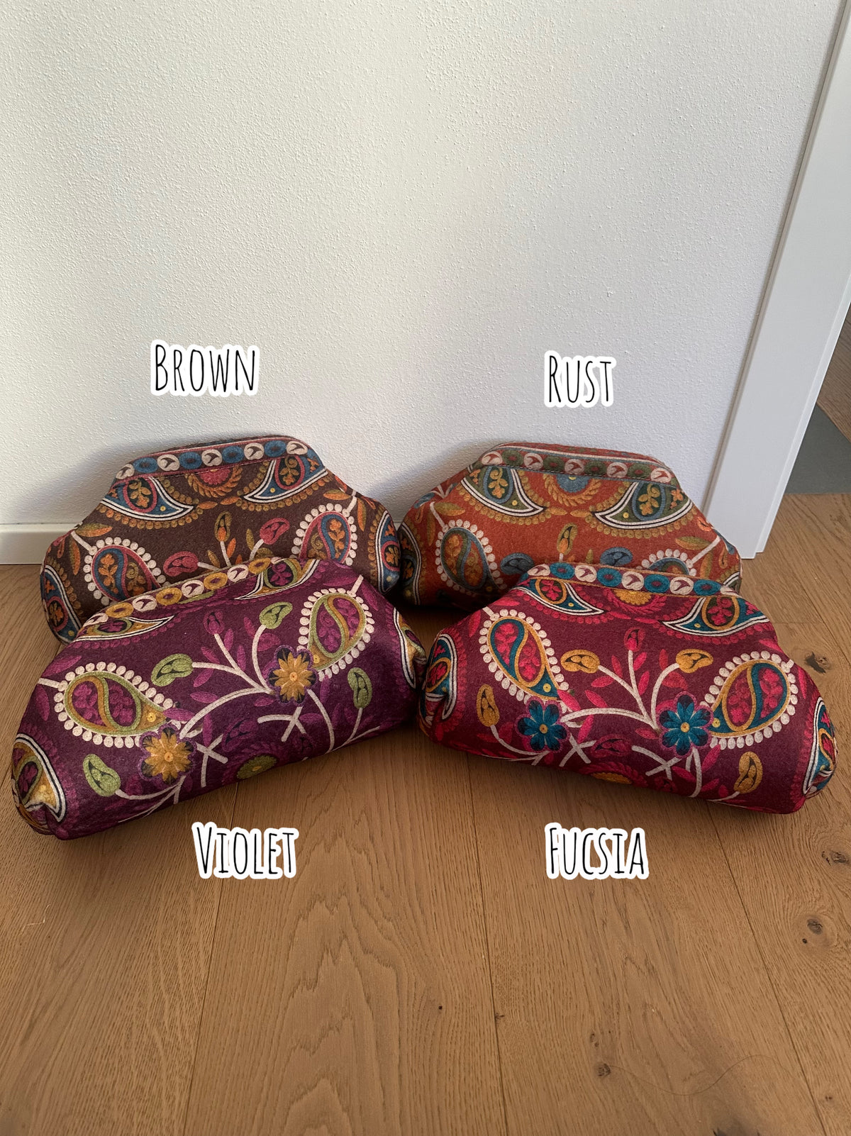 POCHETTE ETRA- tracolla a catena