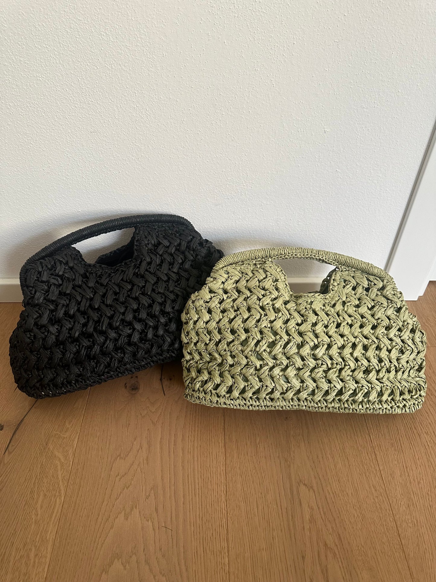 GISELLE - Pochette in Rafia