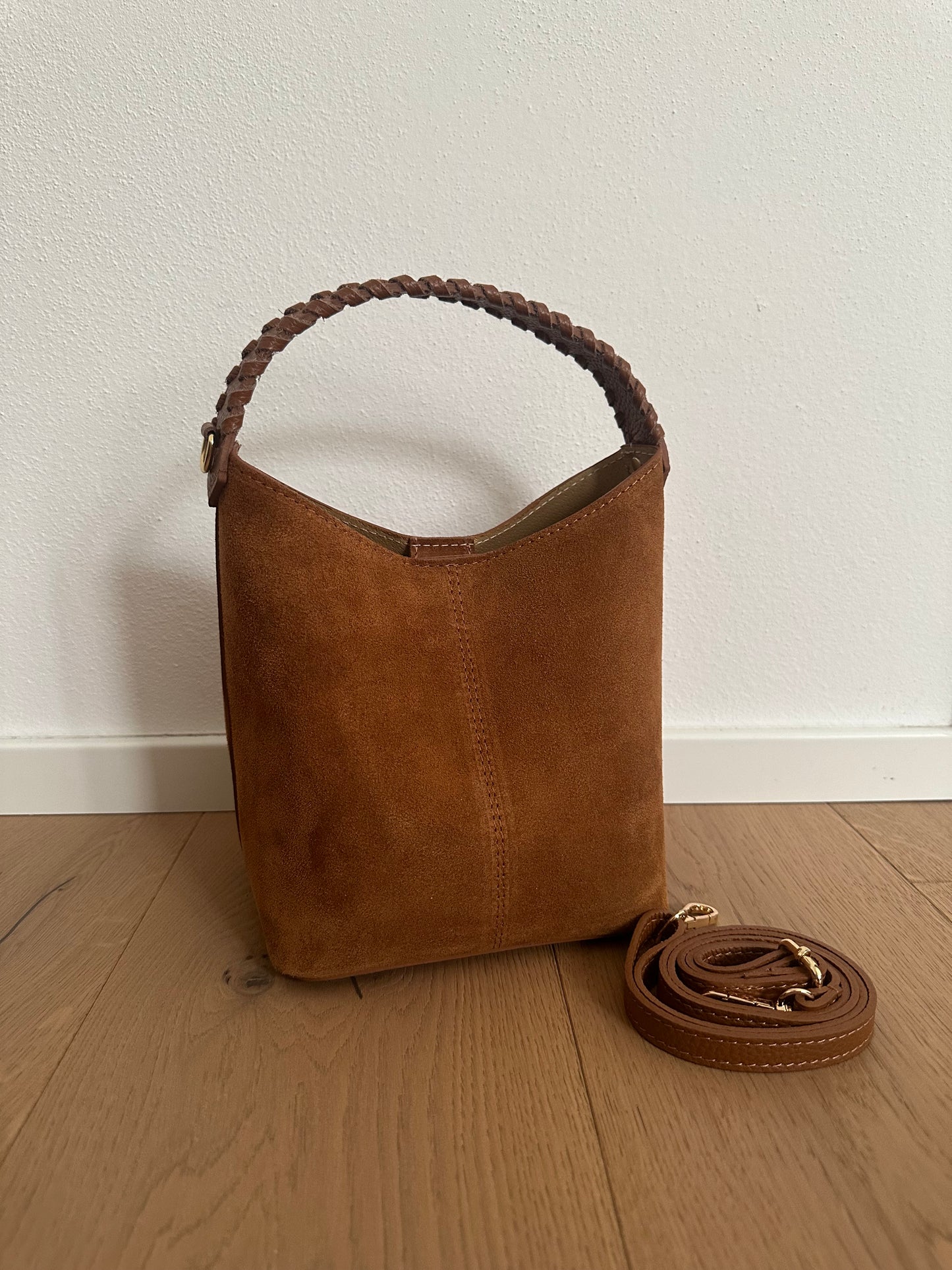 EMILIA large -secchiello scamosciato