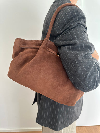 CORINNE LARGE- borsa a spalla camoscio