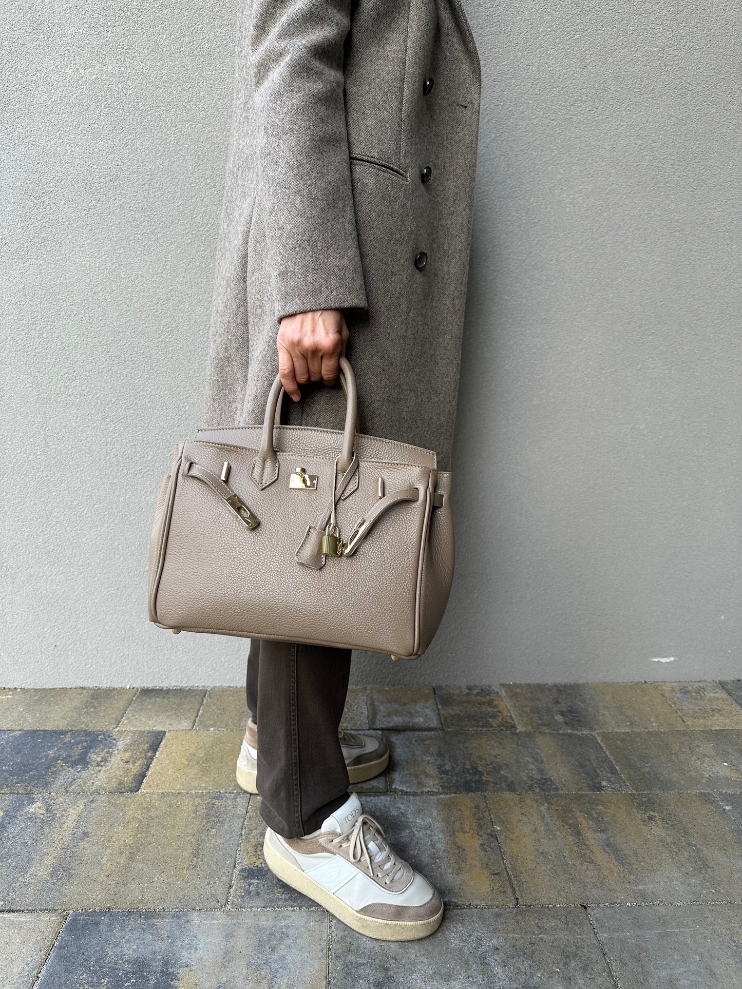 VIVIANNE MEDIUM- handbag