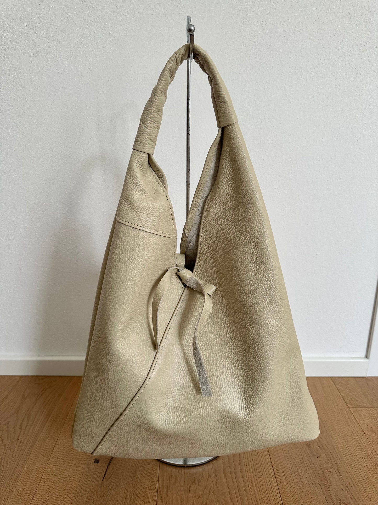 KIKI- hobo bag