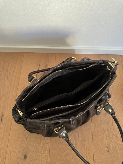 LYNN- borsa grande a spalla, con tracolla