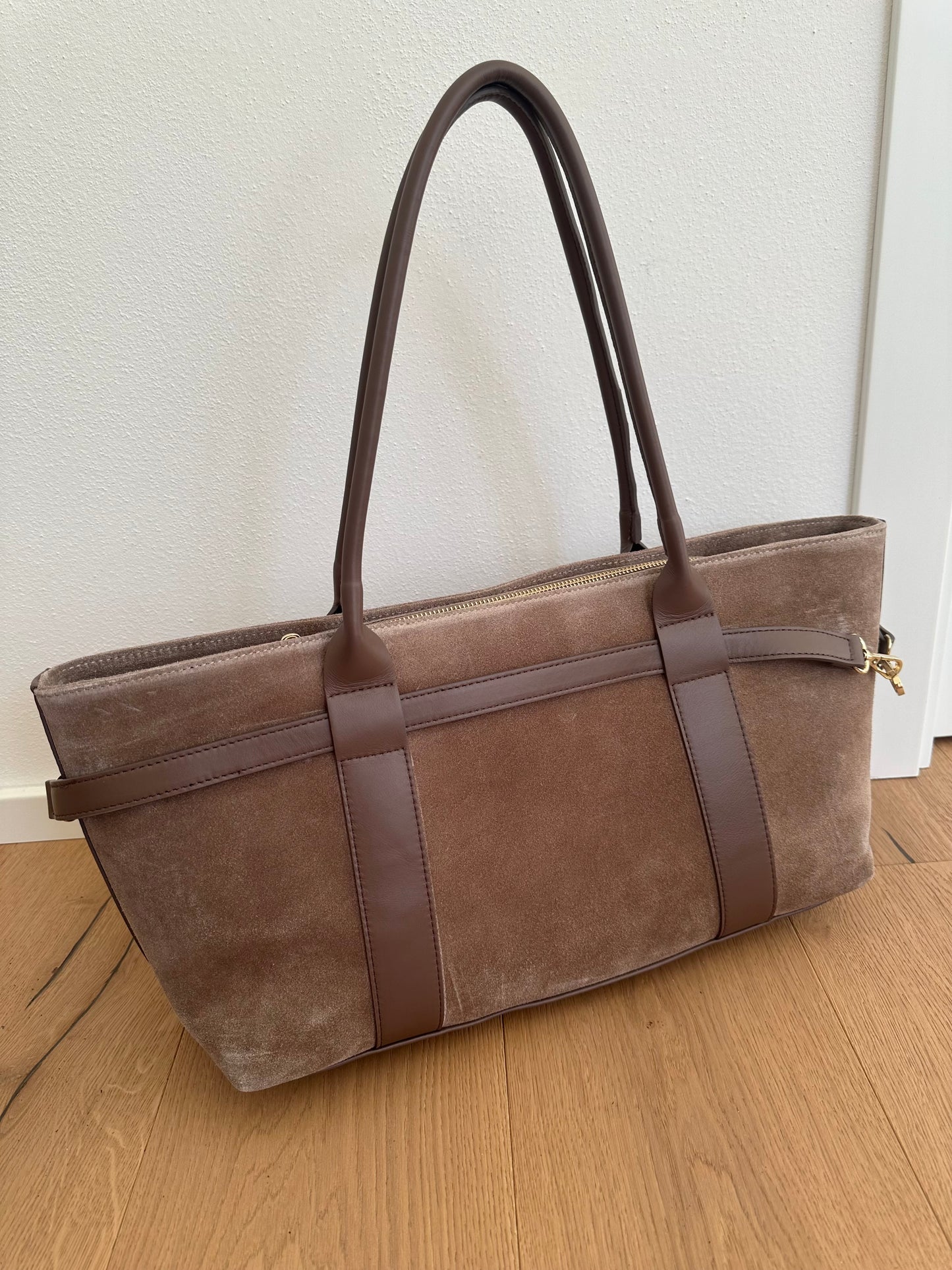 PEONIA- suede